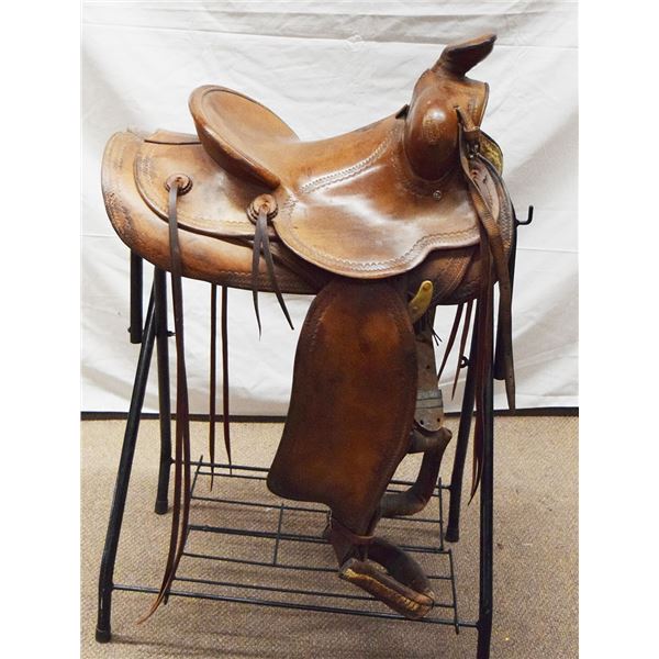 Victor Ario western saddle