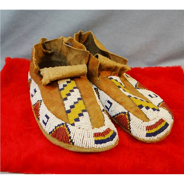 Blackfeet beaded moccasins