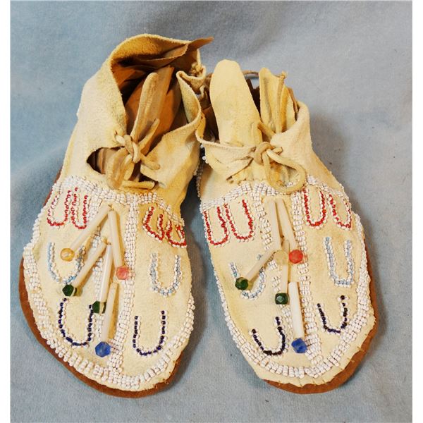 Child's beaded moccasins