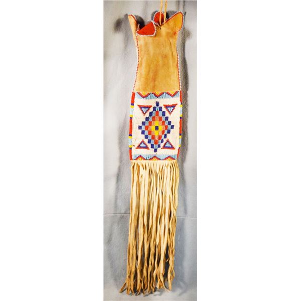 South Dakota Sioux beaded pouch