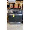 Image 1 : FRIGIDAIRE MODEL FGGH3047VD. 5.4 CU.FT. STAINLESS & BLACK 5 BURNER RANGE STOVE
