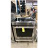 Image 1 : KITCHENAID MODEL YKSEB900ESS7. 30" STAINLESS STEEL SLIDE IN ELECTRIC CONVECTION RANGE WITH GLASS