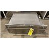 Image 4 : MONOGRAM MODEL ZW9000SJ1SS. STAINLESS STEEL 30" 1.9 CU FT ELECTRIC BUILT IN WARMING DRAWER