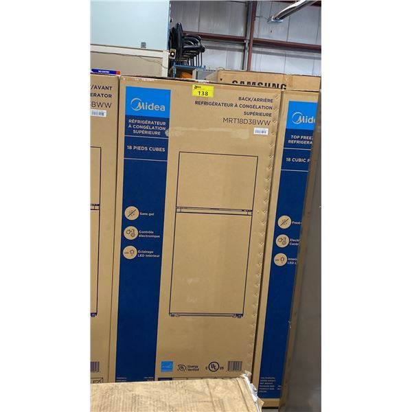 MIDEA MODEL MRT18D3BWW. 30" WHITE 18.1 CU FT TOP-FREEZER REFRIGERATOR WITH MULTI AIR FLOW TECHNOLOGY