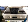 Image 3 : BLOMBERG MODEL BIRC24102SS. STAINLESS STEEL/BLACK 24" FREESTANDING INDUCTION RANGE WITH 3 INDUCTION