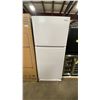 Image 2 : MIDEA MODEL MRT18D3BWW. 30" WHITE 18.1 CU FT TOP-FREEZER REFRIGERATOR WITH MULTI AIR FLOW TECHNOLOGY