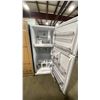 Image 3 : MIDEA MODEL MRT18D3BWW. 30" WHITE 18.1 CU FT TOP-FREEZER REFRIGERATOR WITH MULTI AIR FLOW TECHNOLOGY