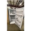Image 3 : MIDEA MODEL MRT18D3BWW. 30" WHITE 18.1 CU FT TOP-FREEZER REFRIGERATOR WITH MULTI AIR FLOW TECHNOLOGY