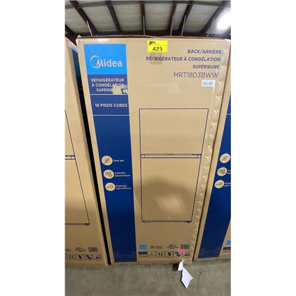 MIDEA MODEL MRT18D3BWW. 30" WHITE 18.1 CU FT TOP-FREEZER REFRIGERATOR WITH MULTI AIR FLOW TECHNOLOGY