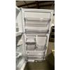 Image 4 : MIDEA MODEL MRT18D3BWW. 30" WHITE 18.1 CU FT TOP-FREEZER REFRIGERATOR WITH MULTI AIR FLOW TECHNOLOGY