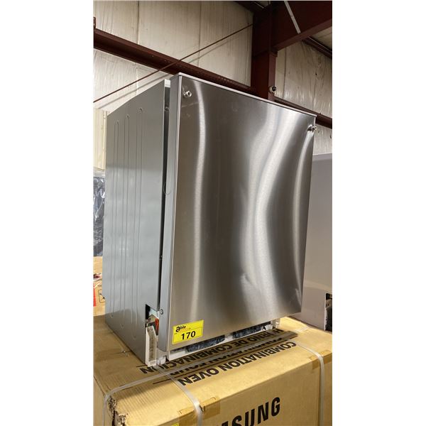 FULGOR MILANO MODEL F4DWT24SS1. 400 SERIES STAINLESS STEEL 24" FULLY INTEGRATED BUILT IN DISHWASHER