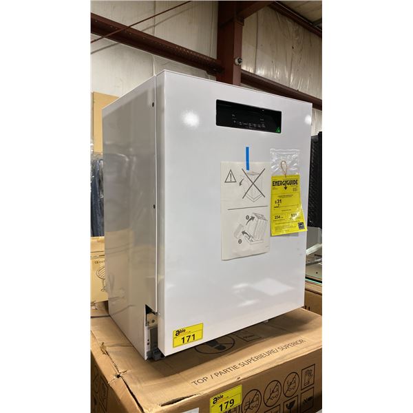 BLOMBERG MODEL DWT52600WIH. 24" TALL WHITE BUILT IN DISHWASHER, 48 DBA, FRONT ELECTRONIC CONTROLS,