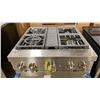 Image 5 : KITCHENAID MODEL KFGC506JSS. STAINLESS STEEL 36" SMART COMMERCIAL STYLE GAS RANGE WITH 6 BURNERS,