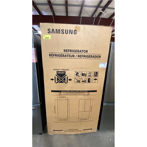 SAMSUNG MODEL RF24R7201SR. 22.6 CU FT STAINLESS STEEL 4-DOOR FRENCH DOOR SMART REFRIGERATOR WITH
