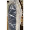 Image 2 : STERNS & FOSTER TWIN XL SIZE ESTATE MON TRESOR FIRM TT MATTRESS