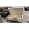 Image 3 : DECOR-REST MODEL 3285 CREAM LEATHER ROLLING STORAGE OTTOMAN