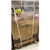Image 2 : DANBY MODEL DERM240WC. 24" WHITE FREESTANDING ELECTRIC RANGE WITH 4 COIL ELEMENTS