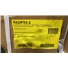 Image 2 : NAPOLEON MODEL R425PSS-2. STAINLESS STEEL PROPANE GAS GRILL WITH 3 BURNERS 576 SQ IN TOTAL GRILLING