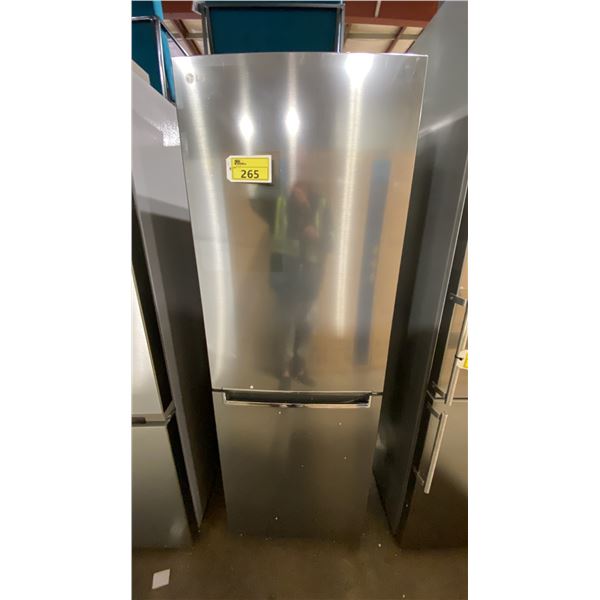 LG MODEL LRDNC1004V. SLIM 24" PLATINUM SILVER COUNTER DEPTH BOTTOM FREEZER REFRIGERATOR WITH
