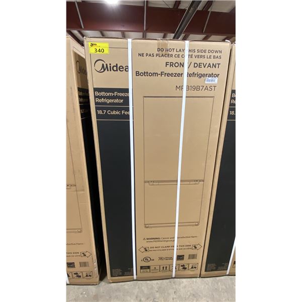 MIDEA MODEL MRB19B7AST. STAINLESS STEEL 30" 18.7 CU FT GARAGE READY BOTTOM FREEZER REFRIGERATOR