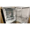Image 4 : MIDEA MODEL MRB19B7AST. STAINLESS STEEL 30" 18.7 CU FT GARAGE READY BOTTOM FREEZER REFRIGERATOR