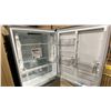 Image 4 : MIDEA MODEL MRB19B7AST. STAINLESS STEEL 30" 18.7 CU FT GARAGE READY BOTTOM FREEZER REFRIGERATOR