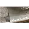 Image 2 : WHIRLPOOL MODEL WFW6720RW0. 27" 5.0 CU FT SMART FRONT LOAD WASHING MACHINE WITH FRESH FLOW VENT