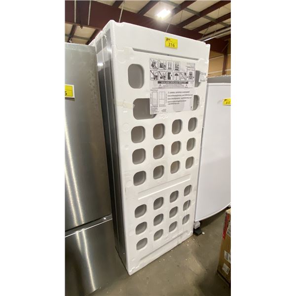 SAMSUNG MODEL RF22A4111SR. 30" STAINLESS STEEL FRENCH DOOR BOTTOM FREEZER REFIGERATOR