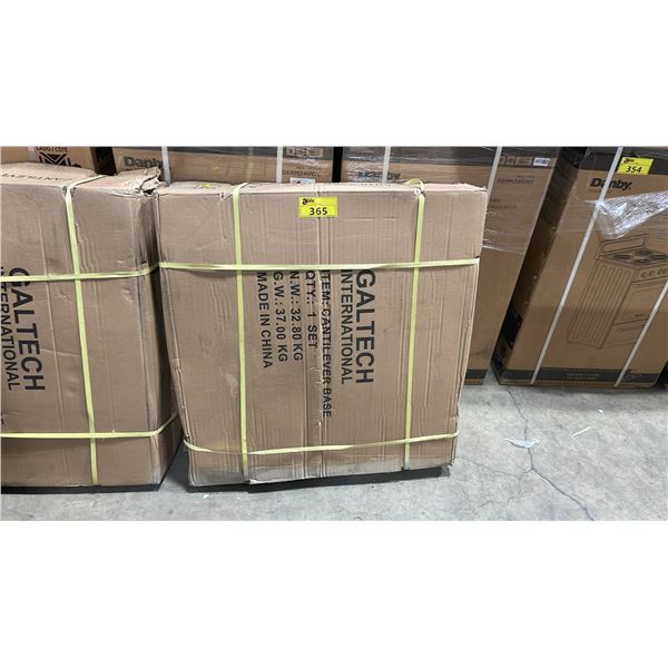 GALTECH INTERNATIONAL BLACK HEAVY DUTY CANTILEVER UMBRELLA BASE SET *IN BOX*