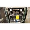 Image 5 : FRIGIDAIRE PROFESSIONAL MODEL FPID2498SF9A STAINLESS STEEL FRONT BUILT-IN DISHWASHER
