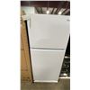 Image 2 : MIDEA MODEL MRT18D3BWW WHITE 18.1 CU. FT. TOP-FREEZER REFRIGERATOR ENERGY STAR