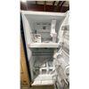 Image 6 : MIDEA MODEL MRT18D3BWW WHITE 18.1 CU. FT. TOP-FREEZER REFRIGERATOR ENERGY STAR