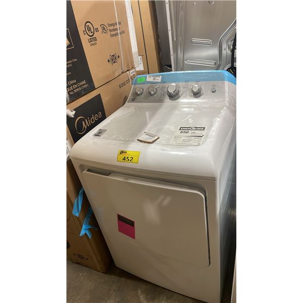 GE MODEL GTD45EBMR0WS WHITE FRONT LOAD DRYING MACHINE *DAMAGE FREIGHT, MAY NEED REPAIRS*