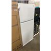Image 4 : MIDEA MODEL MRT18D3BWW. 30" WHITE 18.1 CU FT TOP-FREEZER REFRIGERATOR WITH MULTI AIR FLOW TECHNOLOGY