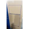 Image 2 : MIDEA MODEL MRT18D3BWW. 30" WHITE 18.1 CU FT TOP-FREEZER REFRIGERATOR WITH MULTI AIR FLOW TECHNOLOGY