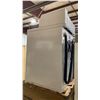 Image 4 : HUEBSCH MODEL HWNSX2SP115CWO1 COIN (LOONIE) OPERATED COMMERCIAL WASHER (WHITE)