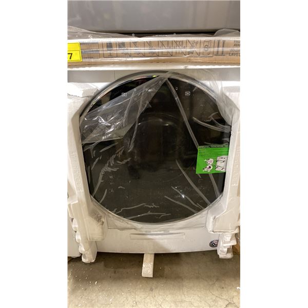 WHIRLPOOL MODEL WFW9620HW. 5.8 CU FT FRONT LOAD WASHING MACHINE WHITE
