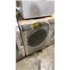 Image 3 : BOSCH MODEL WGB24600UC. 2.4 CU FT 500 SERIES COMPACT WHITE WASHING MACHINE WITH 14 WASH CYCLES,