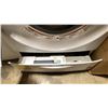 Image 5 : WHIRLPOOL MODEL WFW6620HW2. 4.5 CU FT WHITE FRONT LOAD WASHING MACHINE WITH 35 CUSTOMISABLE WASH