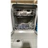 Image 2 : FRIGIDAIRE MODEL FFCD243UW. WHITE 24" BUILT IN UNDER COUNTER DISHWASHER
