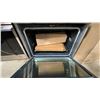 Image 2 : THERMADOR STAINLESS STEEL PROFESSIONAL 30" BUILT IN WALL OVEN