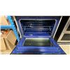 Image 3 : ELECTROLUX MODEL EW30ES6CGS7. SLIDE IN ELECTRIC STOVE WITH WARMING DRAWER *USED CONDITION, MAY