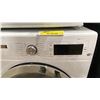 Image 4 : BOSCH WHITE FRONT LOAD SMART DRYER  *ORIGINATED IN SERVICE AREA, WORKING CONDITION UNKNOWN*