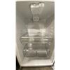 Image 4 : FRIGIDAIRE STAINLESS STEEL TOP FREEZER REFRIGERATOR  *ORIGINATED IN SERVICE AREA, WORKING CONDITION