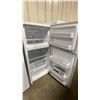 Image 3 : FRIGIDAIRE WHITE TOP FREEZER REFRIGERATOR  *ORIGINATED IN SERVICE AREA, WORKING CONDITION UNKNOWN*