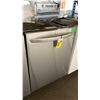Image 2 : LG STAINLESS STEEL DISHWASHER  *ORIGINATED IN SERVICE AREA, WORKING CONDITION UNKNOWN*