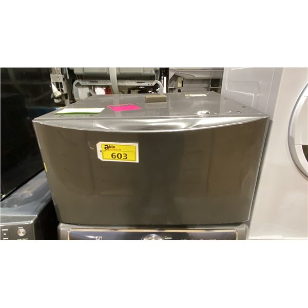 ELECTROLUX GREY LAUNDRY PEDESTAL