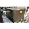 Image 2 : ELECTROLUX GREY LAUNDRY PEDESTAL
