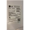 Image 6 : LE WHITE BOTTOM FREEZER REFRIGERATOR *ORIGINATED IN SERVICE AREA, WORKING CONDITION UNKNOWN*