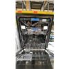 Image 4 : KITCHENAID STAINLESS STEEL DISHWASHER *ORIGINATED IN SERVICE AREA, WORKING CONDITION UNKNOWN*